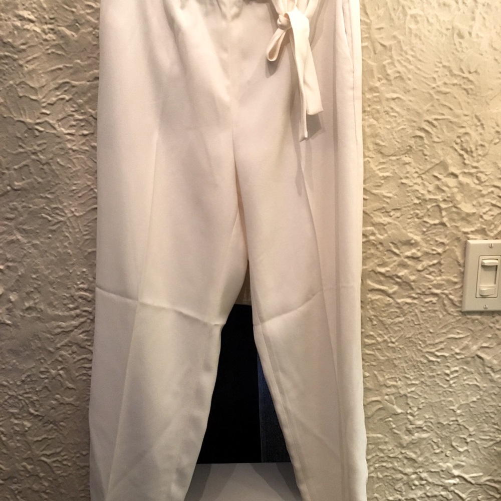 EXPRESS ivory pants